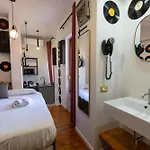 Mytinyhome Festina Lente