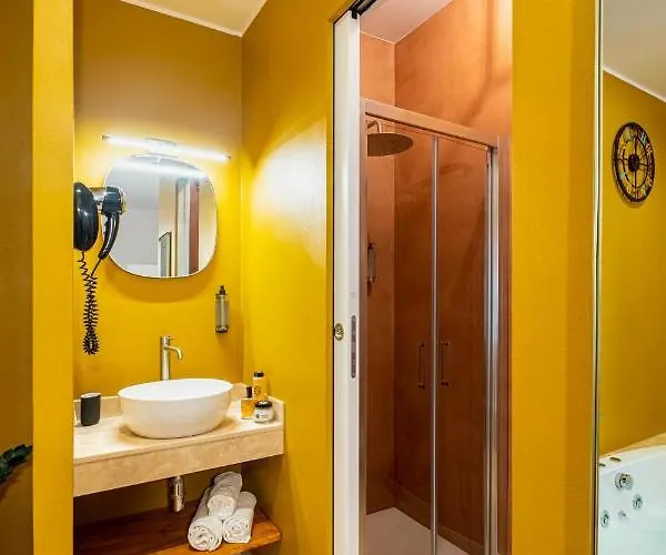 Penzion Mytinyhome Festina Lente