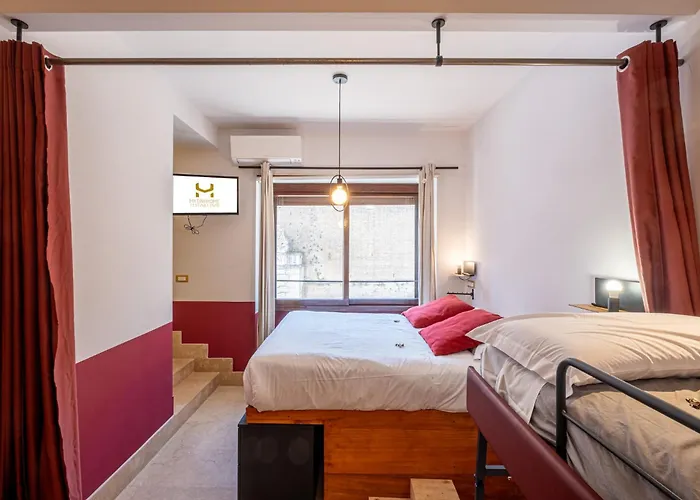 Penzion Mytinyhome Festina Lente 4*