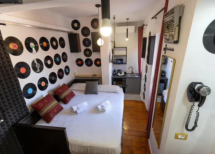 Mytinyhome Festina Lente